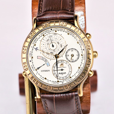 市場仕入れ】シチズン アヴァロン スーパーカレンダー 白文字盤を