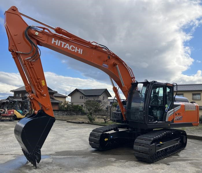日立油圧ショベル 「ZX200-7」 新車納車させていただきました
