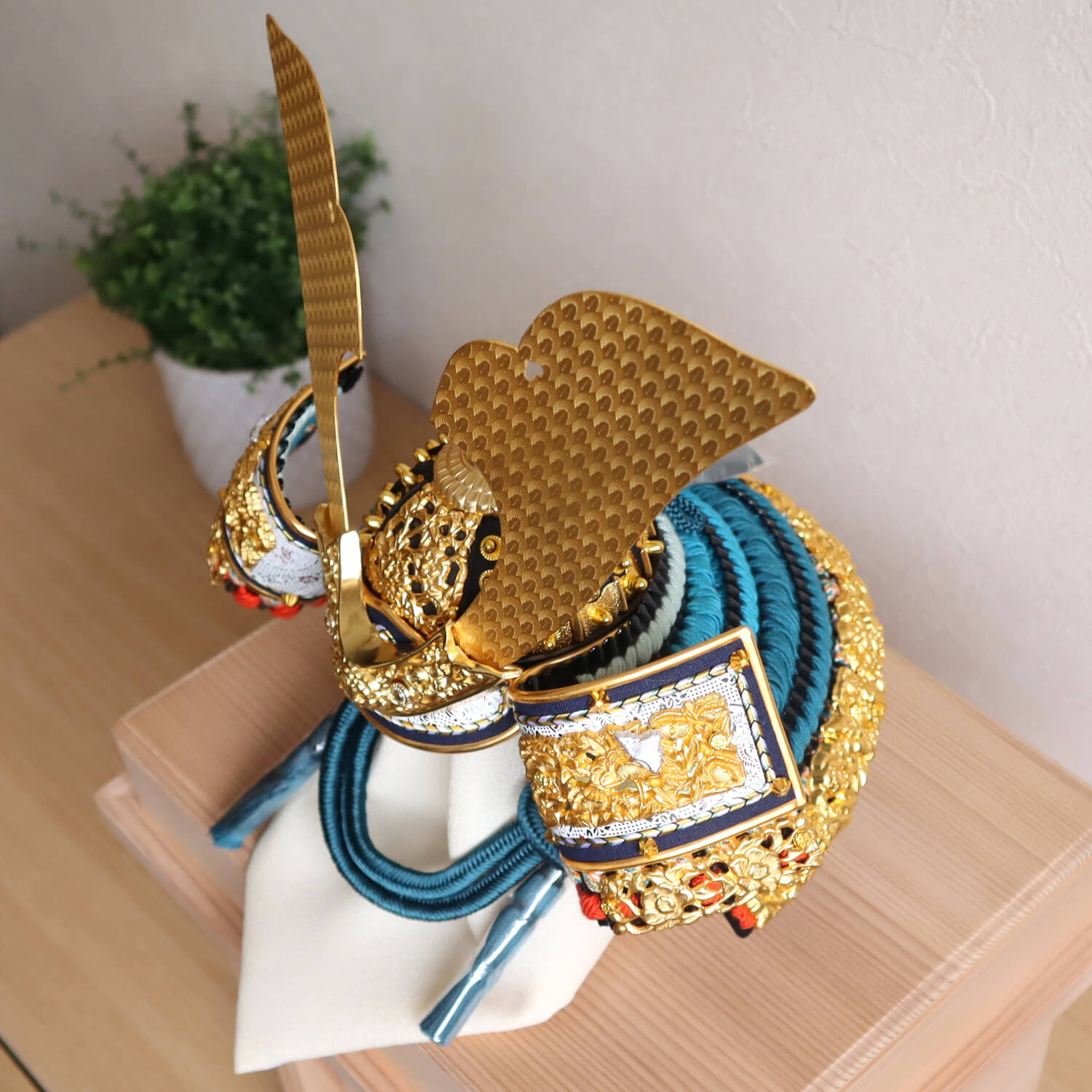 五月人形 伝統工芸士・平安 晴峰作 10号 正絹縹糸縅兜 日本製