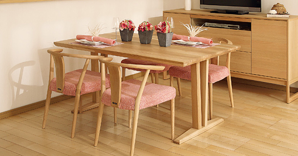 カリモクダイニングチェア CU46ご招待フェア無料招待：宮田家具総本店