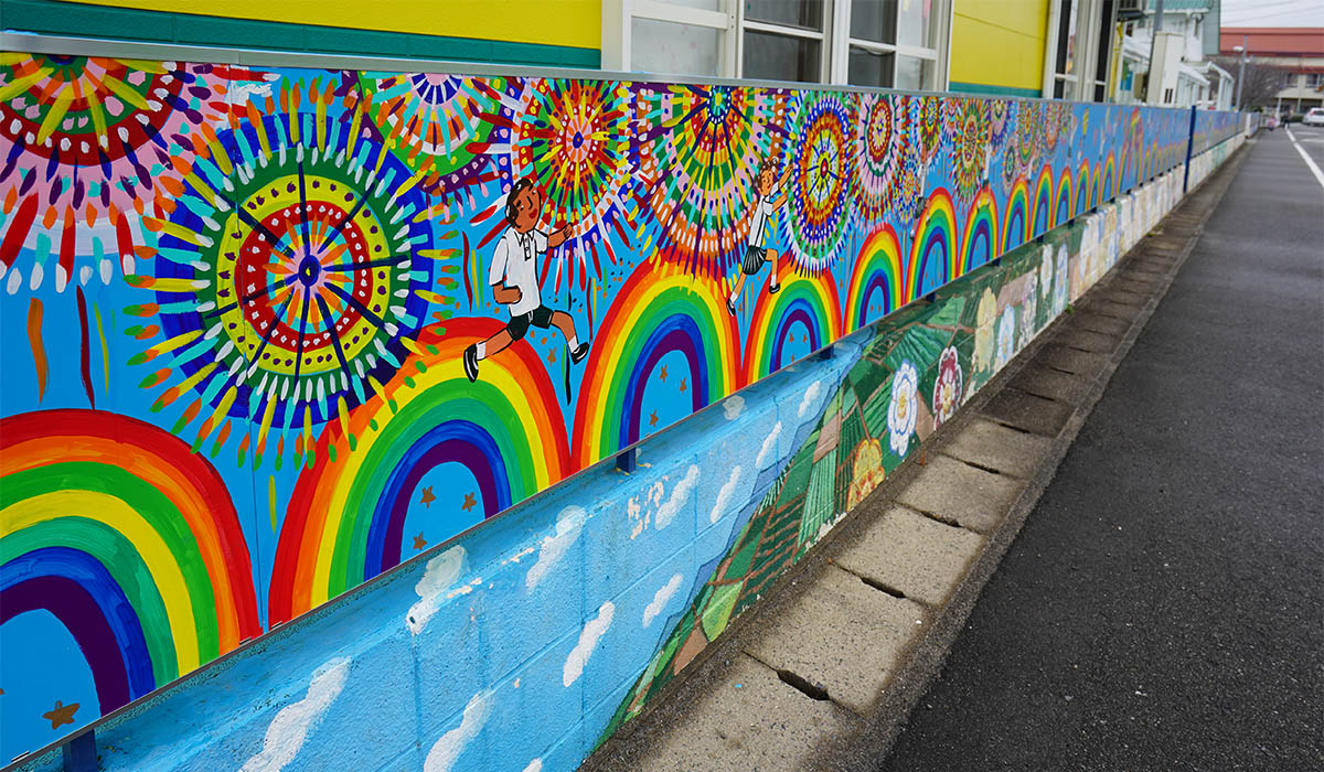 東与賀幼稚園壁画制作 – Miyazakingdom – 壁画とライブペイントの