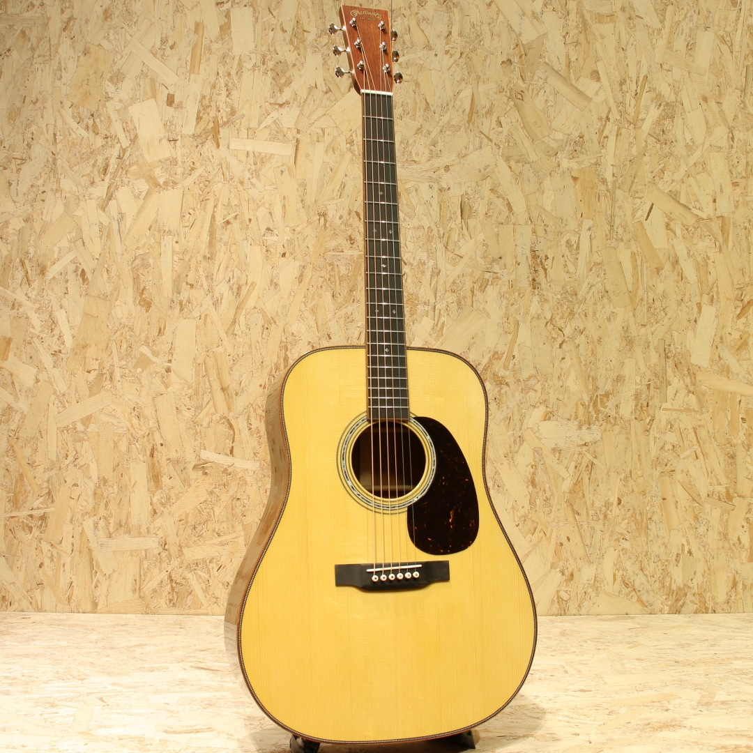 CTM D-28 Italian Alpine Spruce Guatemalan Rosewood