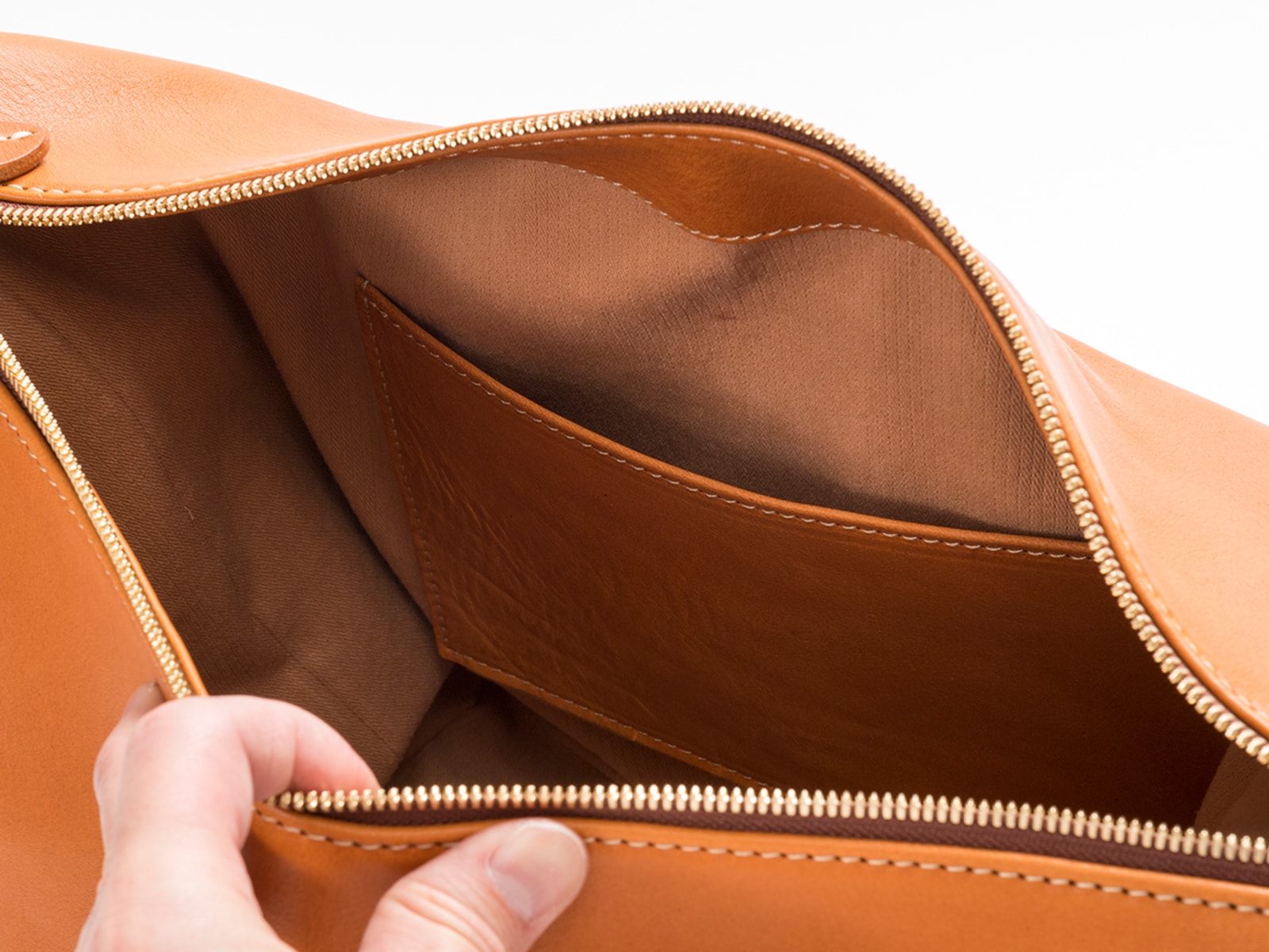 ショルダーバッグ 02/L（栃木レザー） | BAG | ITEM | minca - 毎日に