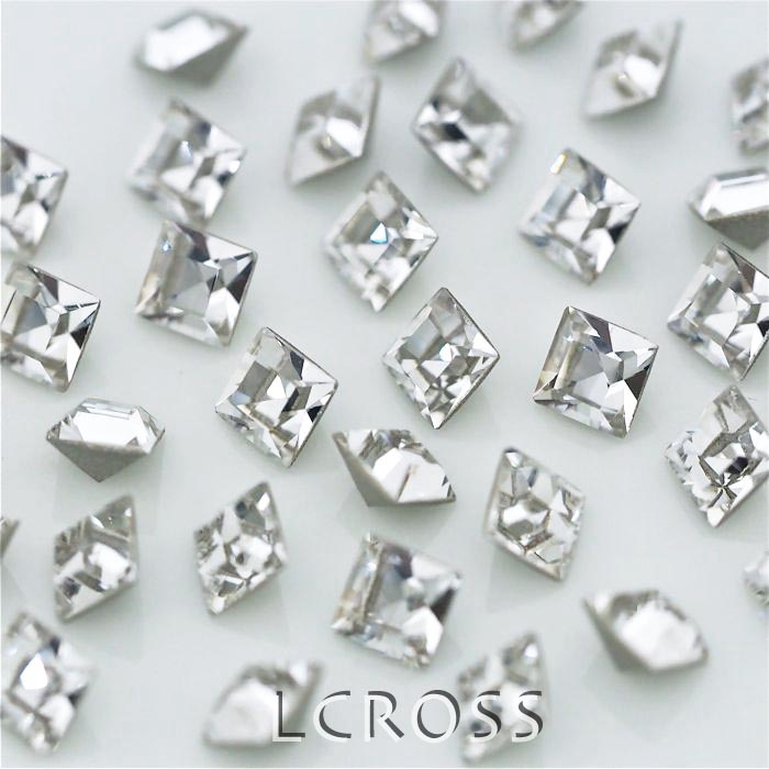 4428 クリスタル 2mm [4428-cry-2] - 169円 : ラインストーンや