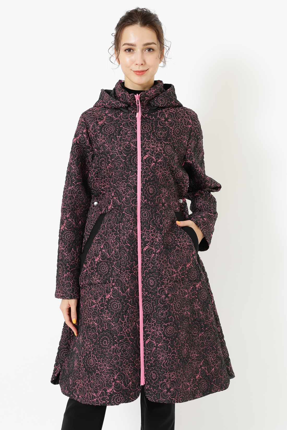 レオナール ダウンコート フード ロング ジップアップ ナイロン M 黒