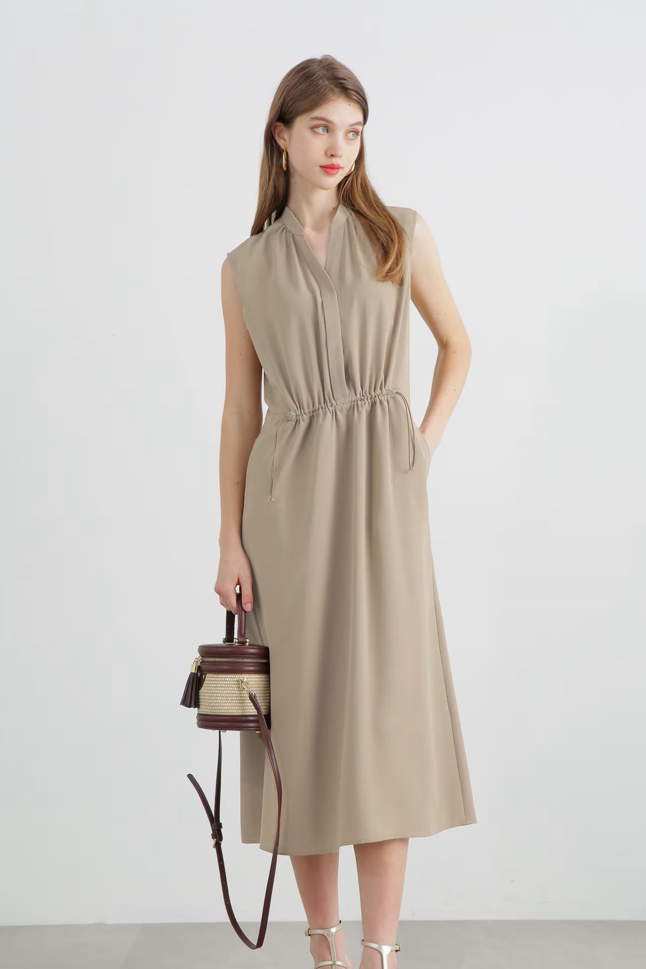 PINKY&DIANNE - 2WAYストレッチシャツカラーワンピース (ベージュ