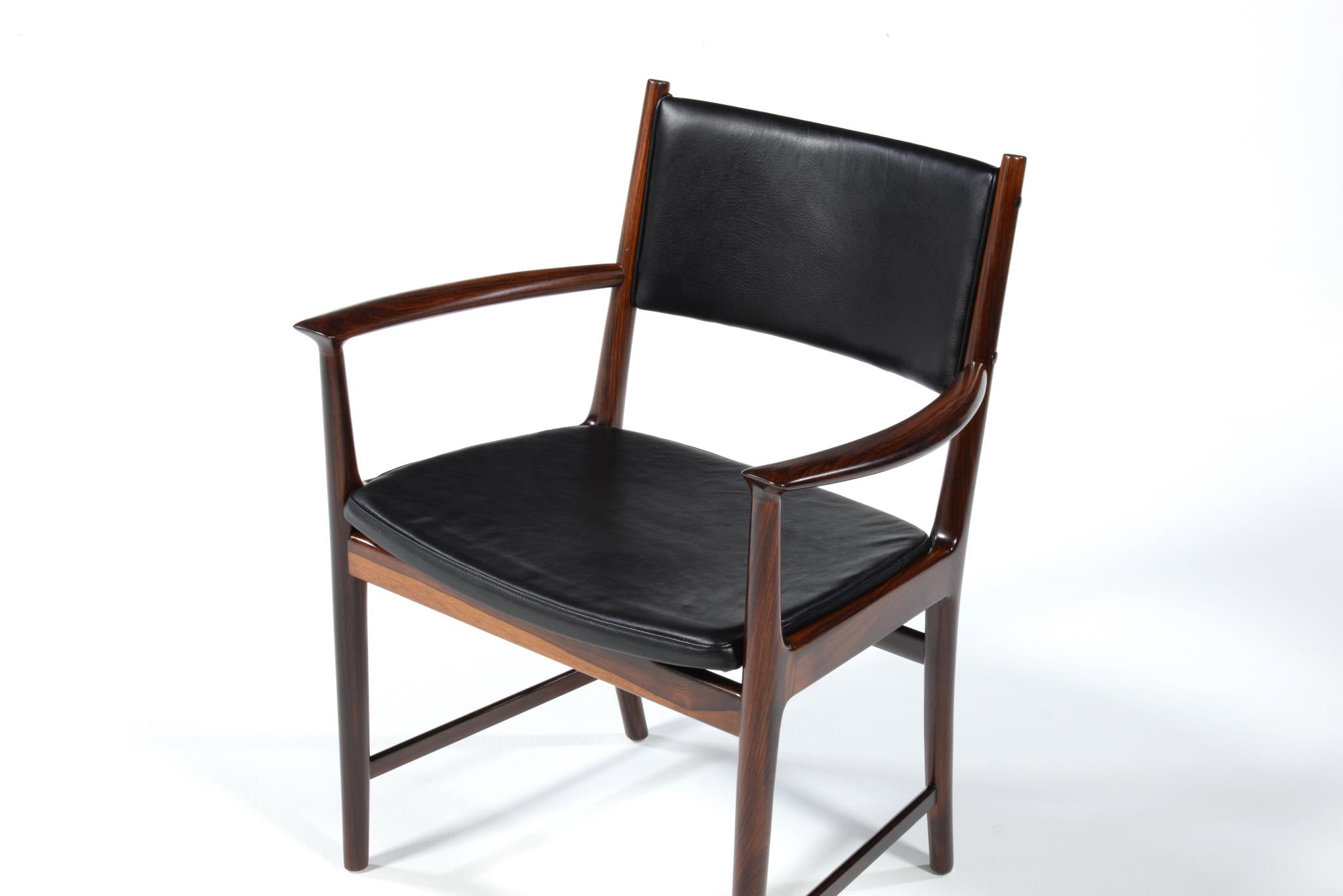 Kai Lyngfeldt-Larsen Arm chair｜Luca Scandinavia | 北欧