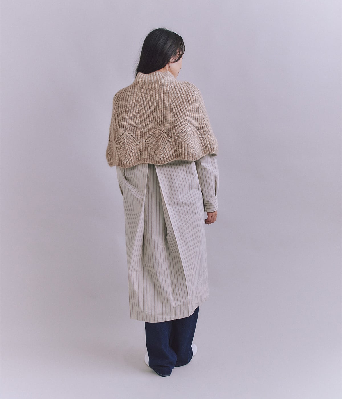 Cotton Alpaca 木の葉柄ニットケープ(37796751-2025)｜ファッション