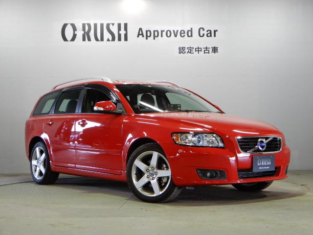ボルボV50 2．0クラシック HDDナビ ブラックレザー サンルーフ