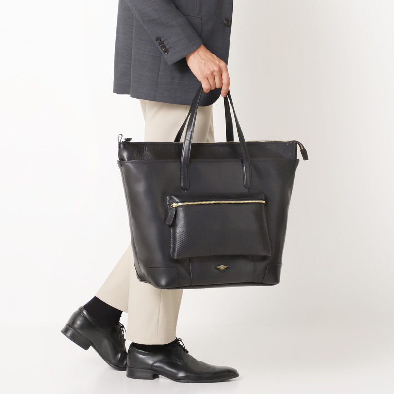 ノイインテレッセ】トートバッグ□ツァイト レザー