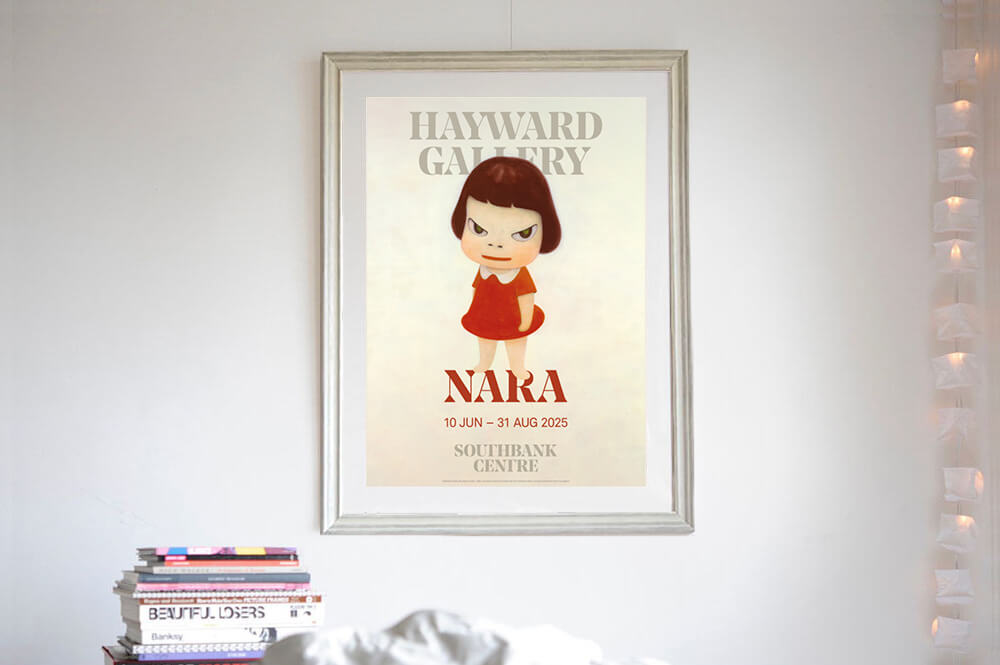 奈良美智 英国大規模回顧展の公式ポスター「Missing in Action」を通販