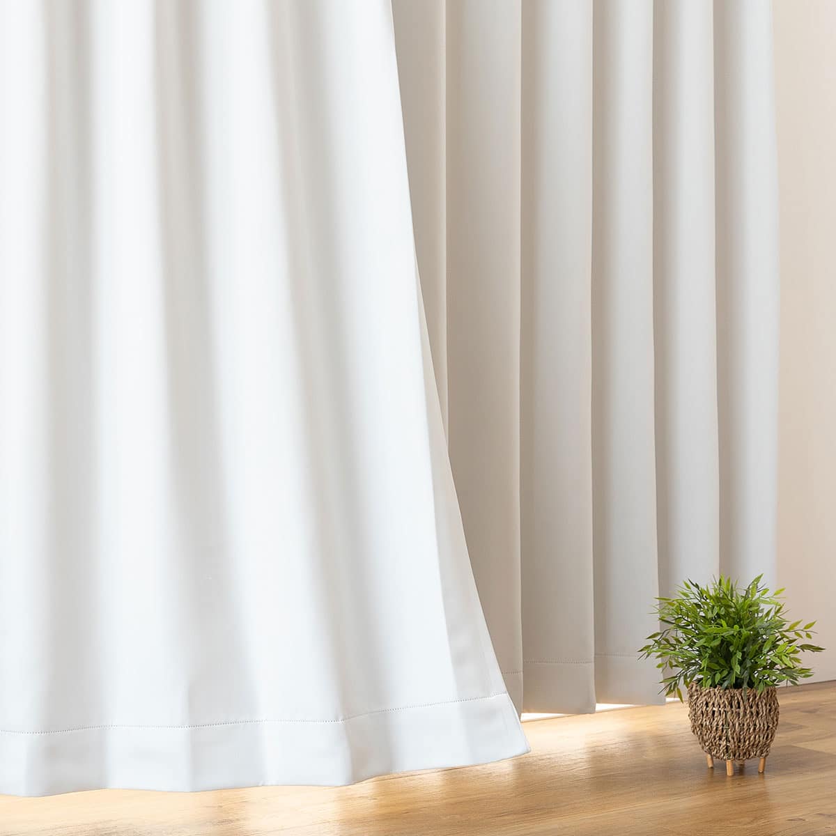 パステルカラーで遮光率99.99%】遮光1級・遮熱カーテン(パステル79