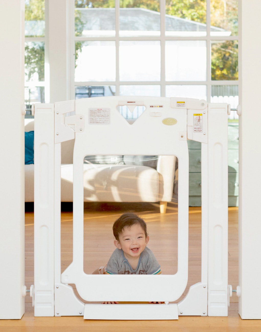 スマートゲイト プレミアム クリア ｜ ベビーゲート｜日本育児：ベビー