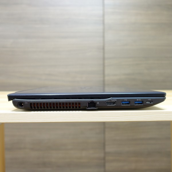 富士通LIFEBOOK WAA/J1レビュー/富士通FMVパソコン比較購入ガイド