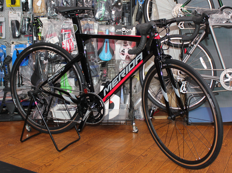 MERIDAの2020年NEWモデルREACTO 400が入荷いたしました。