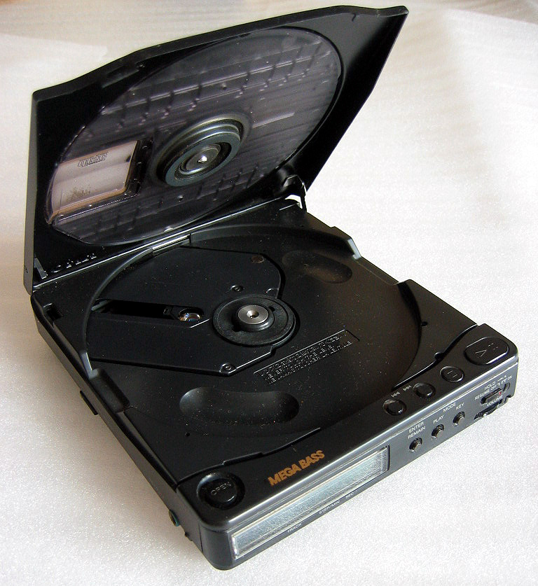 VINTAGE SONY DISCMAN 1bit DAC MODEL D-99 COMPACT DISC CD PLAYER