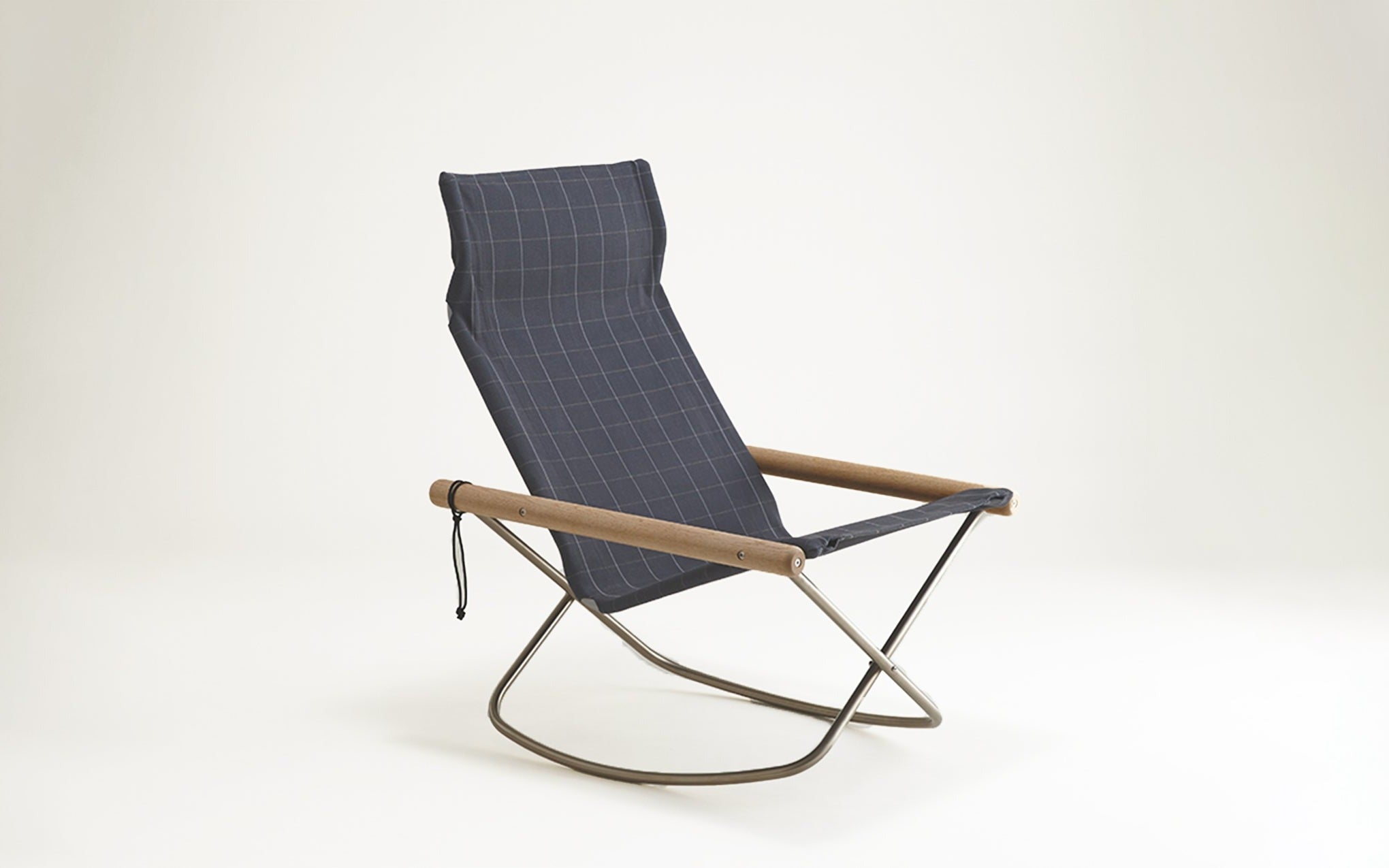 Nychair X Shikiri rocking chair by Takeshi Nii | SCP