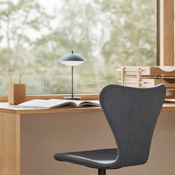 クラム ポータブルランプ / ダスクブルーFRITZ HANSEN（フリッツ