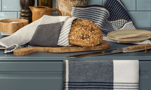 ティータオル ベッカー 50×80cm / ネイビーGeorg Jensen Damask