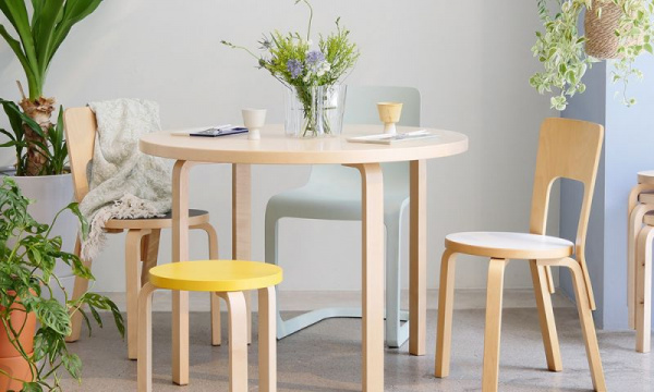 チェア 66 / ブラックリノリウムArtek（アルテック） | 公式通販 家具