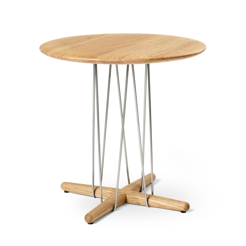 E021 エンブレイス ラウンジテーブル / ステンレス脚Carl Hansen & Son