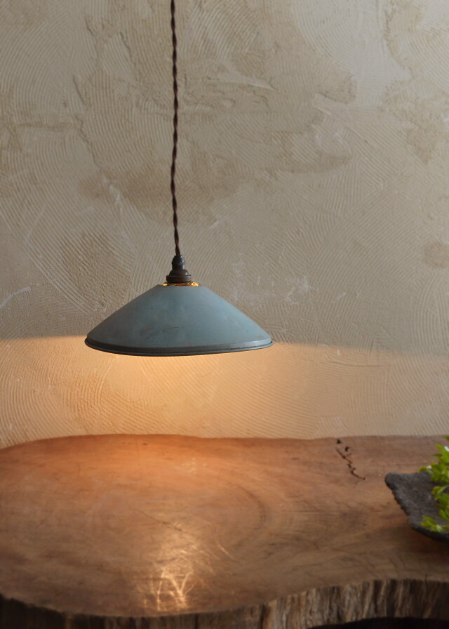 シャービーなランプシェード 古道具