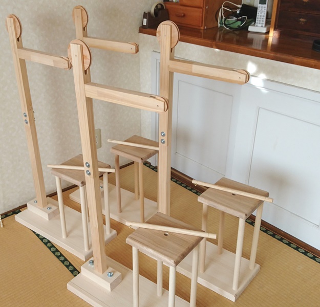 高台と角台～組み紐職人さんの道具～ | 株式会社サラ不動産