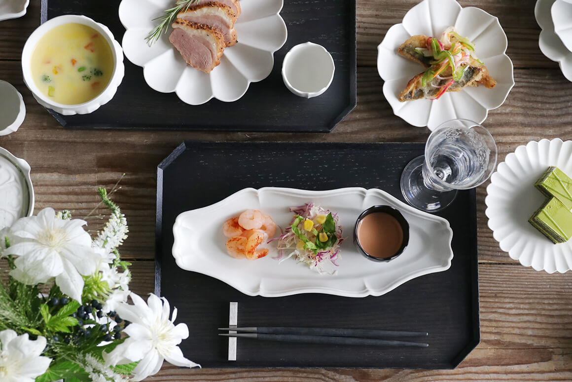 臼杵焼 輪花オーバル長皿29x12cmホワイト