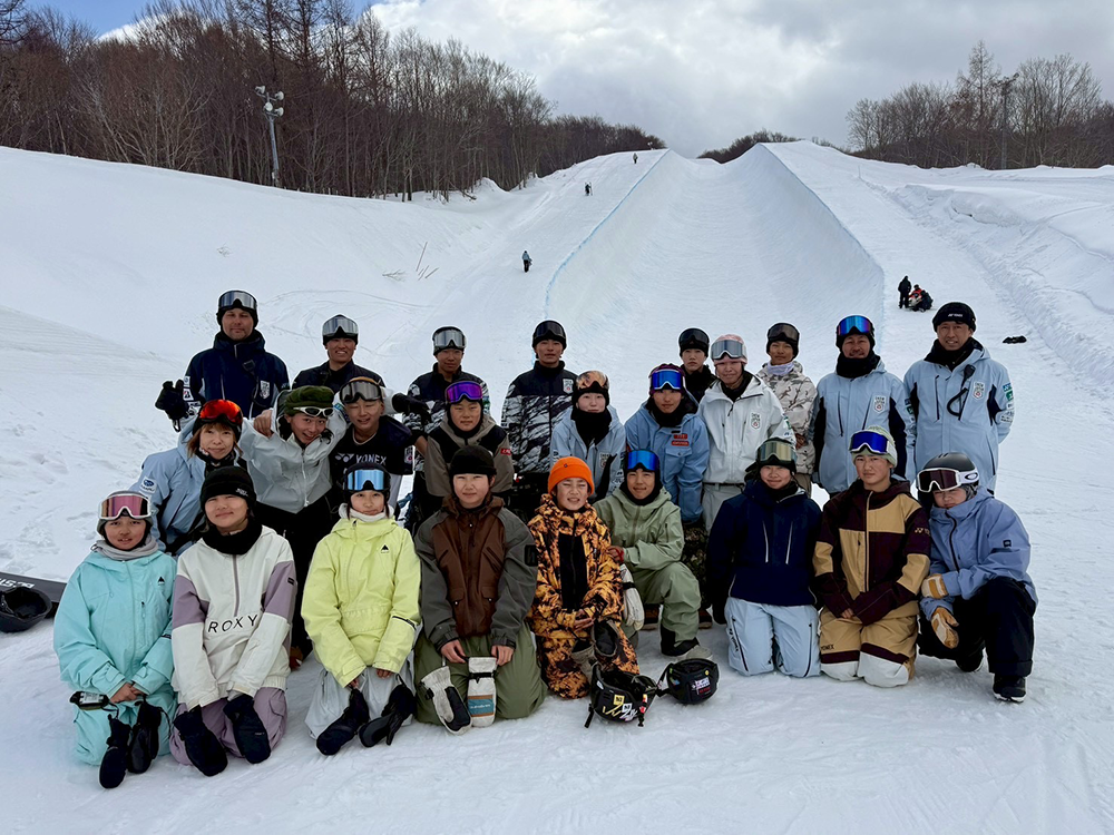 公益財団法人全日本スキー連盟