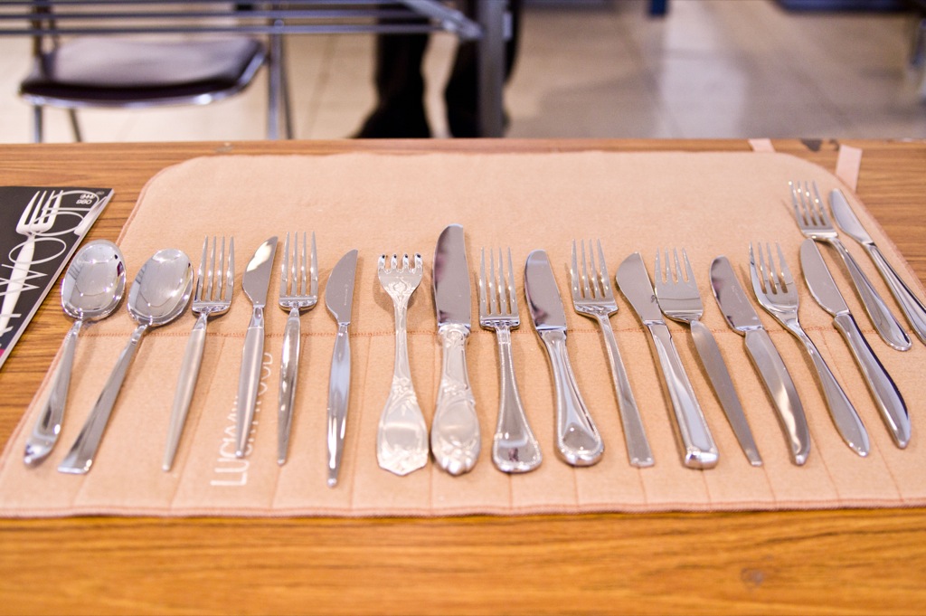 日本製カトラリーの産みの親 ラッキーウッド 小林工業 | しゃかいか！