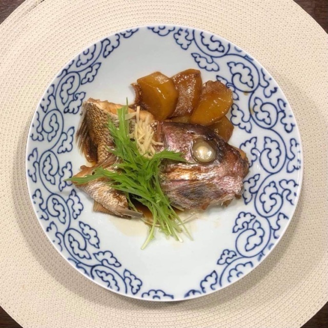 雲唐草7寸鉢しん窯青花匠