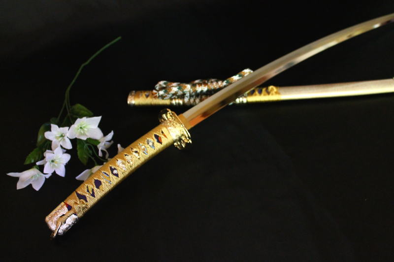 お稲荷様と三条宗近の合作刀【小狐 こぎつね】｜小狐丸の模造刀とは