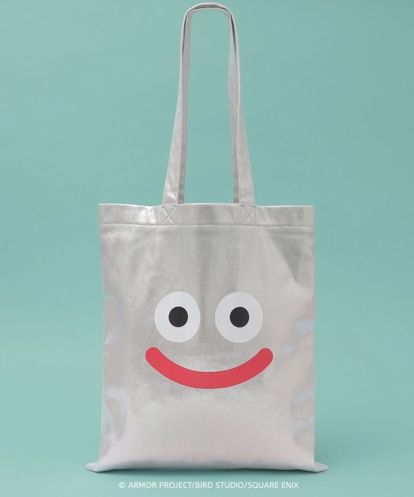 DQVIIR x SHIPS: メタルスライム SHOPPING TOTE BAG｜ SHIPS 公式サイト