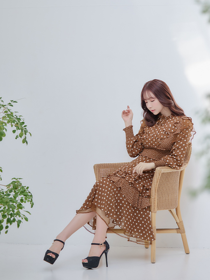 ERUKEI エルケイ】ドット/ ロングスリーブ/ 長袖/フリルデザイン/ 膝丈