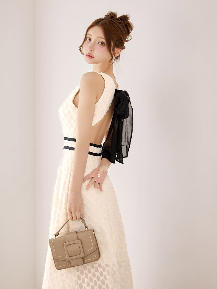 VELIQUE/ヴェリーク】バイカラー/ バックリボン/ ノースリーブ/ シアー