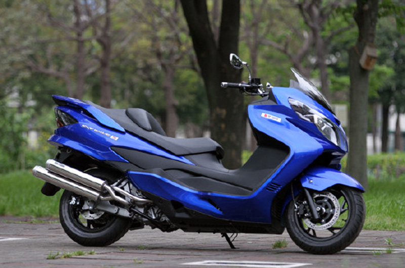 SUZUKI SKYWAVE250 TYPE-S PURESPORT td1 | SP忠男オリジナルマフラー