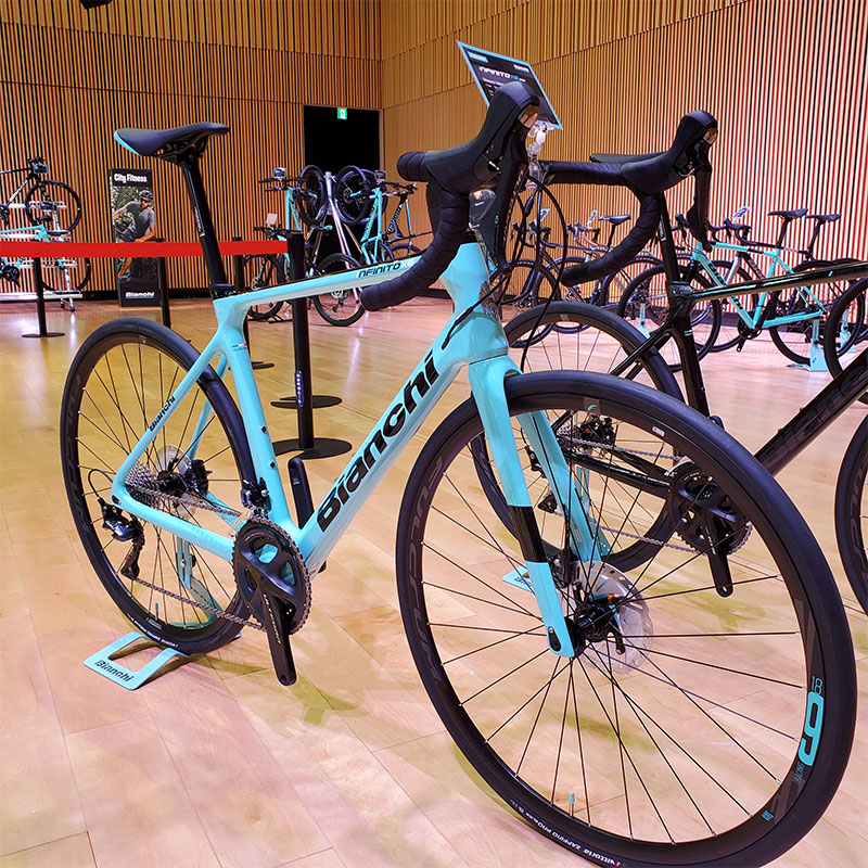 Bianchi（ビアンキ）2021年モデル INFINITO XE DISC ULTEGRA（イン