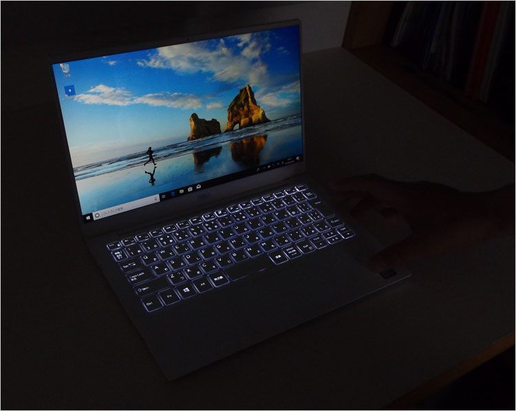 DELL XPS 13（9380）！パソ兄さんレビュー実機は、Core i7-8565U搭載