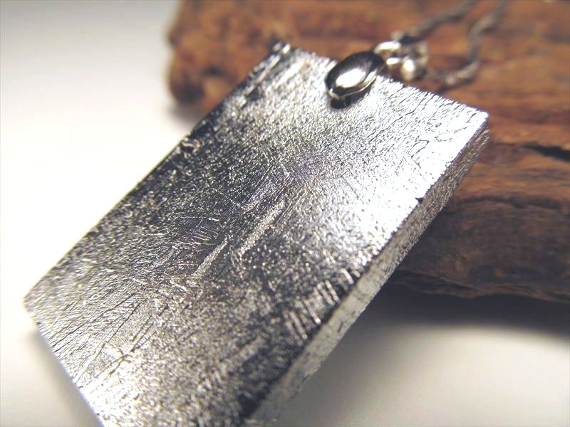 ◇神秘的なウィドマンシュテッテン構造◇HighQuality◇ギベオン【隕石