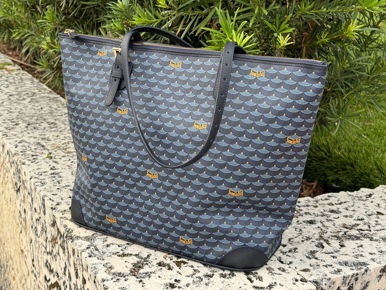 My New Go-To Bag: The Fauré Le Page Daily Battle Zip Tote - PurseBlog