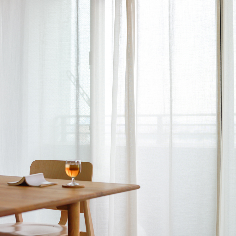 わたしの愛用品-夏のリビングの紫外線対策 安心をくれるUVカット