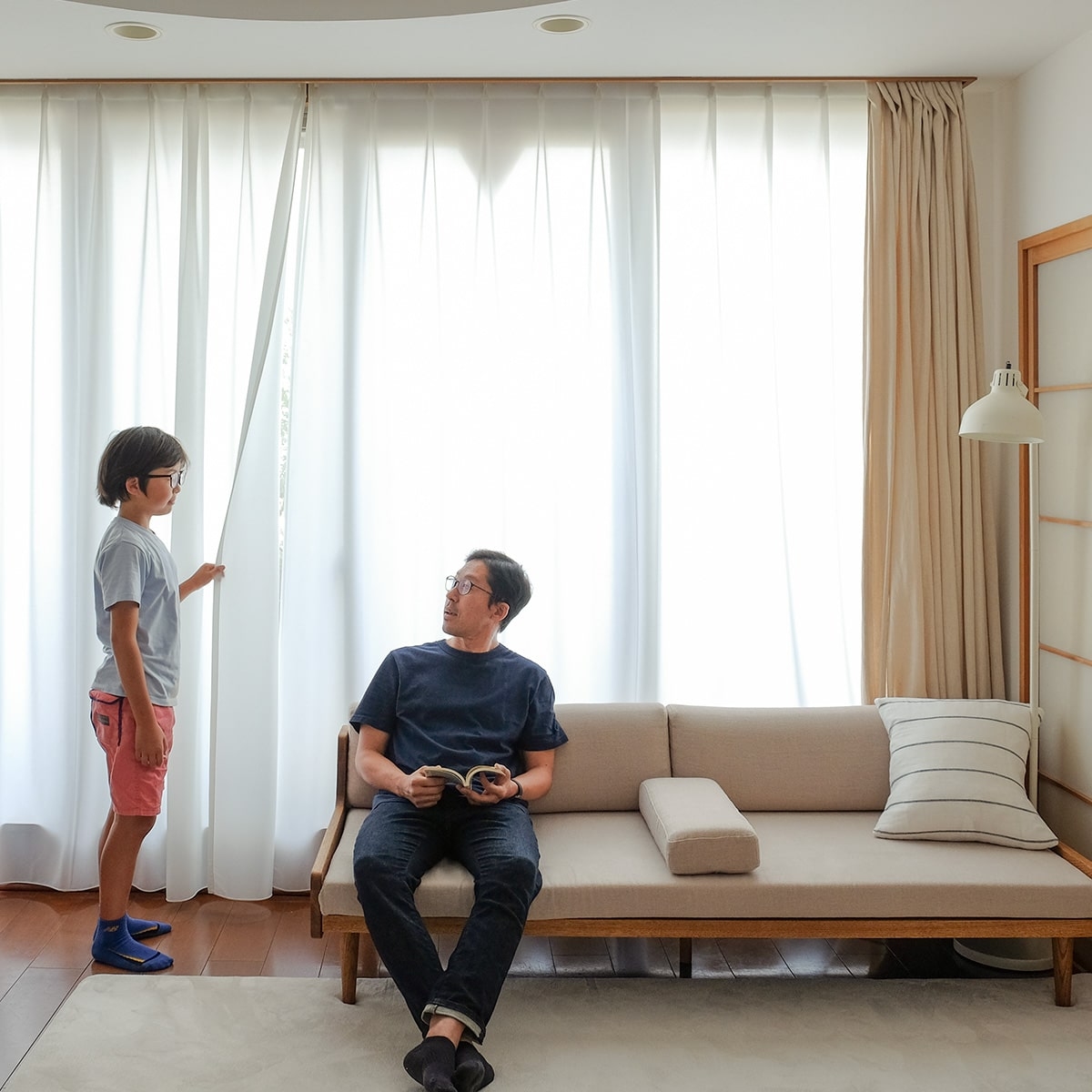 わたしの愛用品- 東向きのLDKにぴったりな UVカット99%カーテンSunnyの