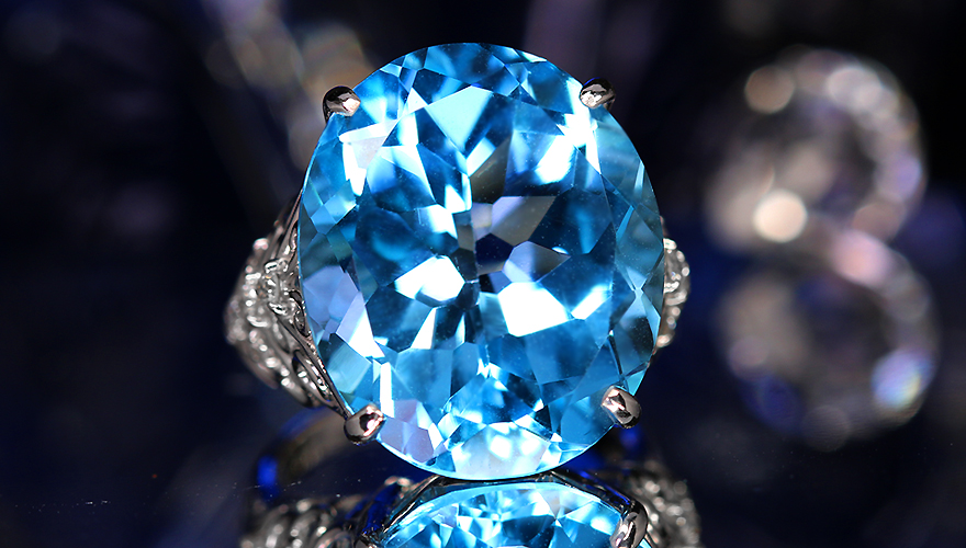 大粒スイスブルートパーズ 25ct ダイヤモンド ホワイトゴールド リング