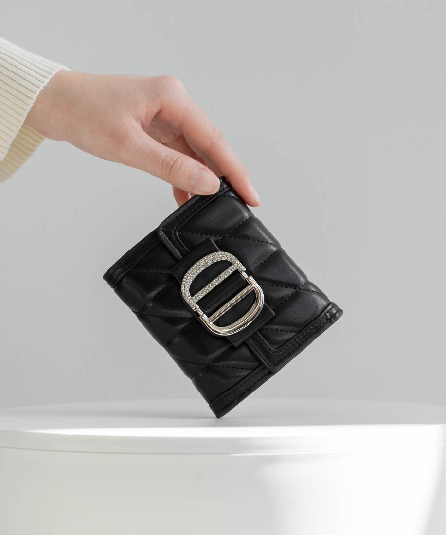 ビジューパーツキルティング三つ折りウォレットRANDA公式サイト