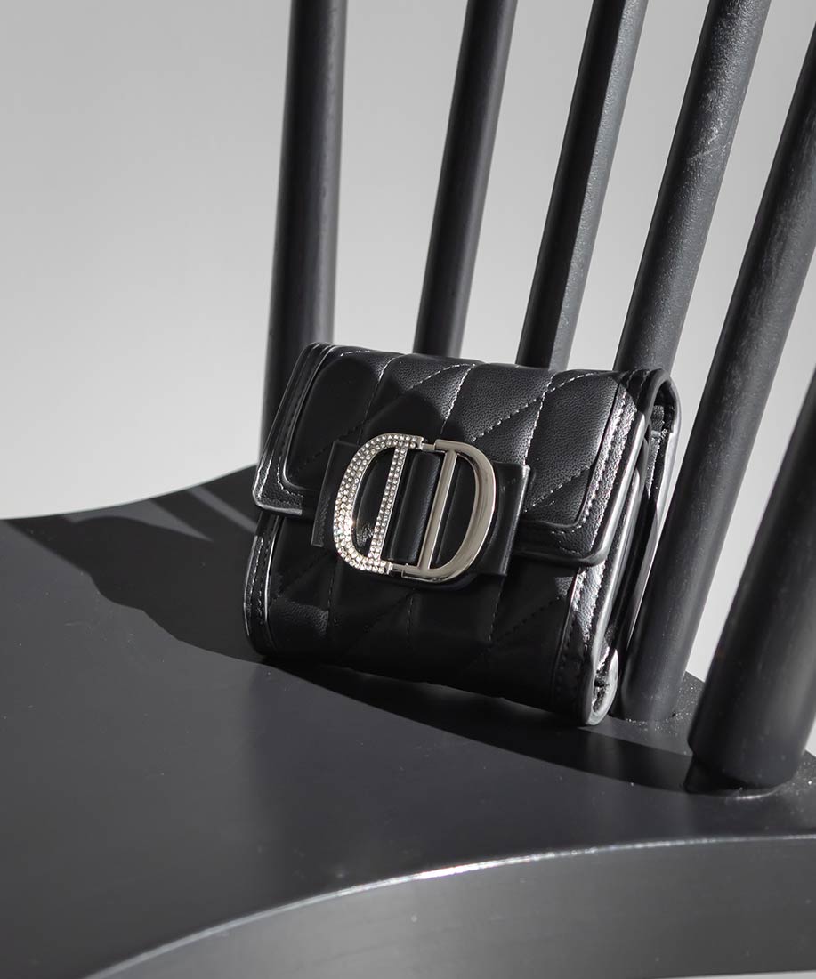 ビジューパーツキルティング三つ折りウォレットRANDA公式サイト