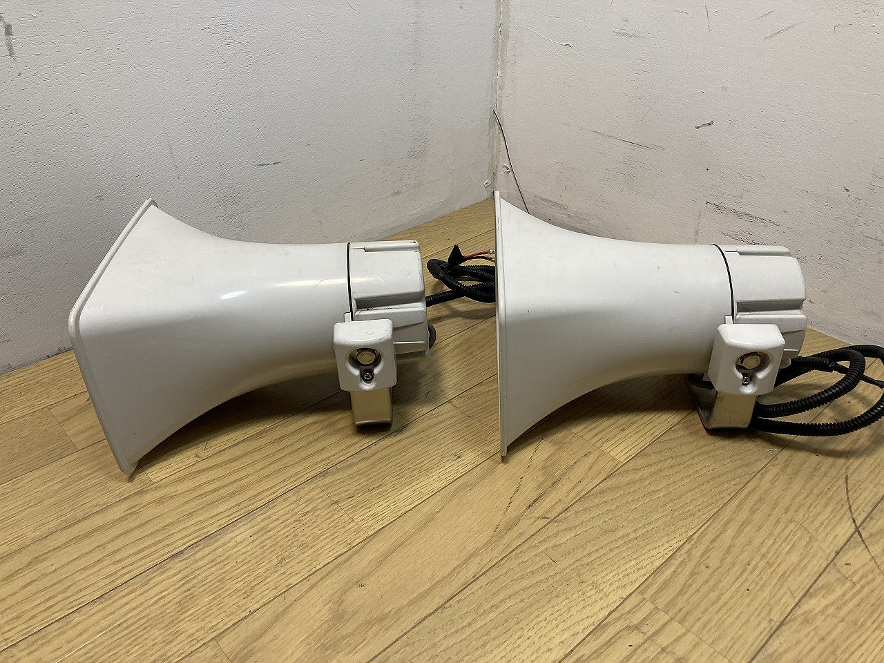 UNI-PEX ユニペックス 車載用拡声器 10W ホーンスピーカー 2台セット