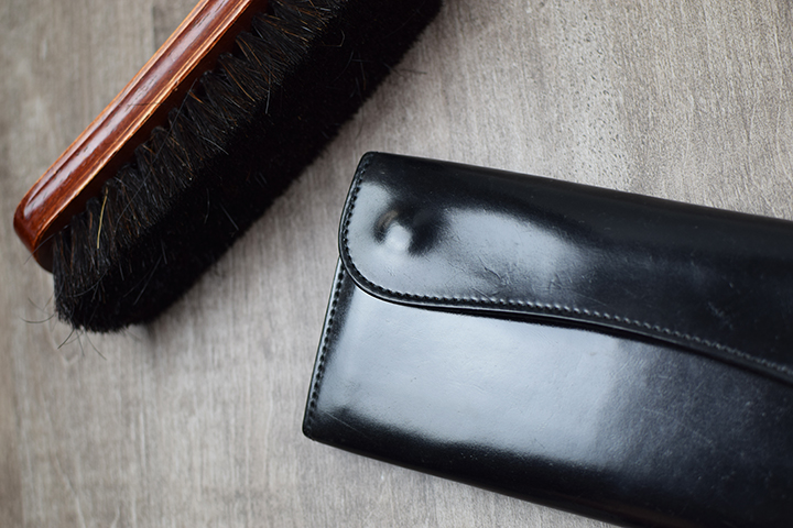 アイレット加工を施した2種類のTONGUE(タング）についてのお話