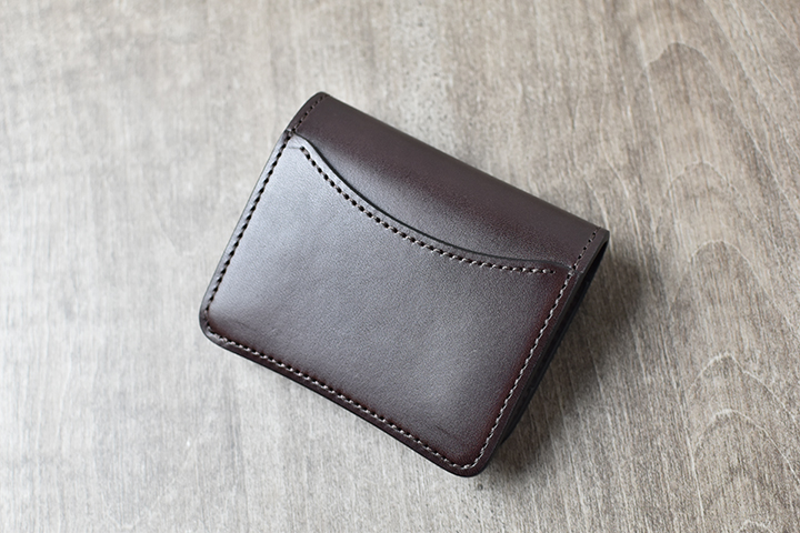 イングリッシュブライドルレザーのミニ財布・CASA（カーサ）とPALM-V2