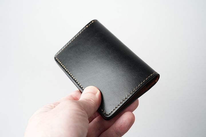 WILDSWANSの名刺入れを比べてみました。 | WILDSWANS(ワイルドスワンズ