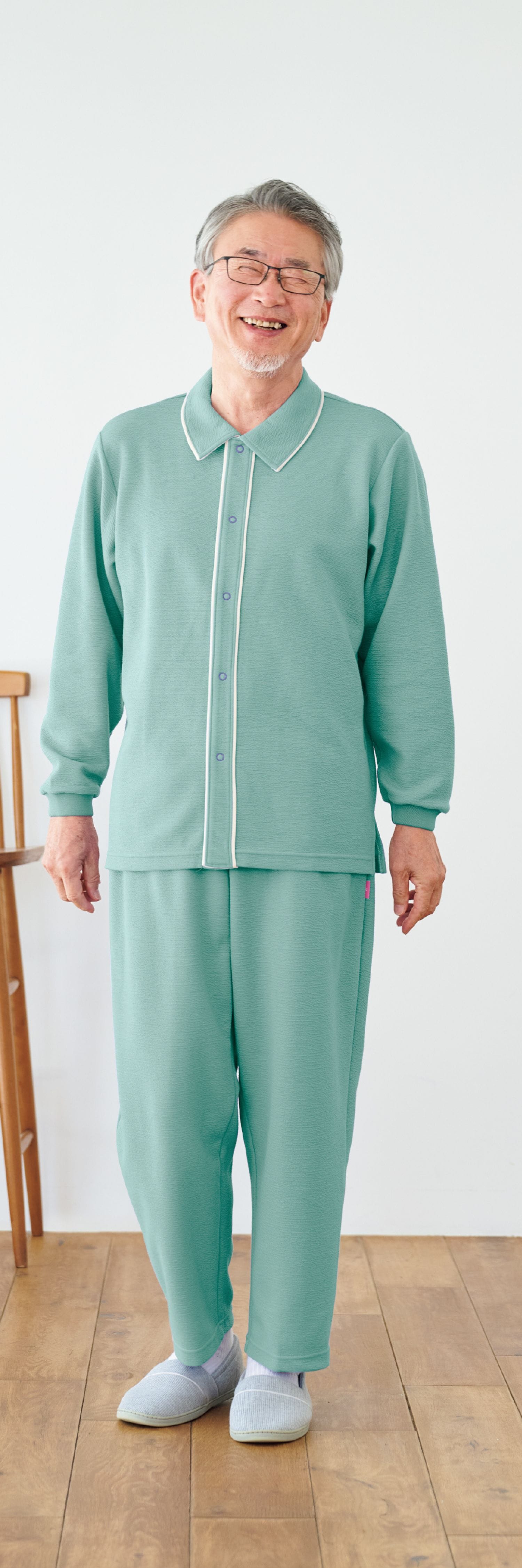 品番： CR810 】 男女兼用 前開きシャツ 高齢者ウエア パジャマ 冬用